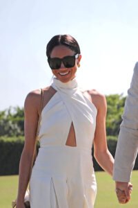 Meghan Markle Breezy Dress
