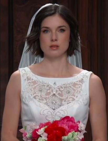 General Hospital Katelyn MacMullen wedding dress