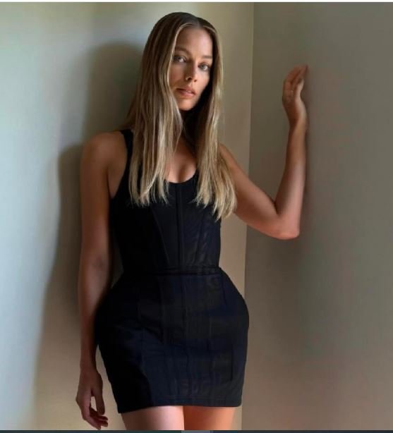 A big bold beautiful journey Margot Robbie Black Dress