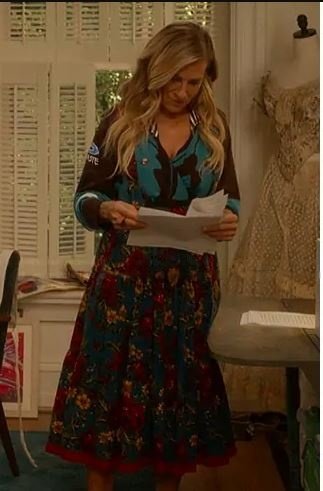 And Just Like That Sarah Jessica Parker Floral Print skirt