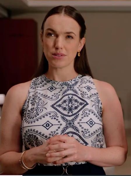 Mystery Island Play for Keeps Elizabeth Henstridge Top