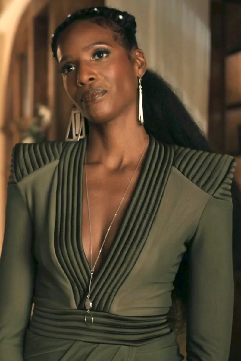 Upload S04 Zainab Johnson Green Shoulder Plunge Maxi Dress