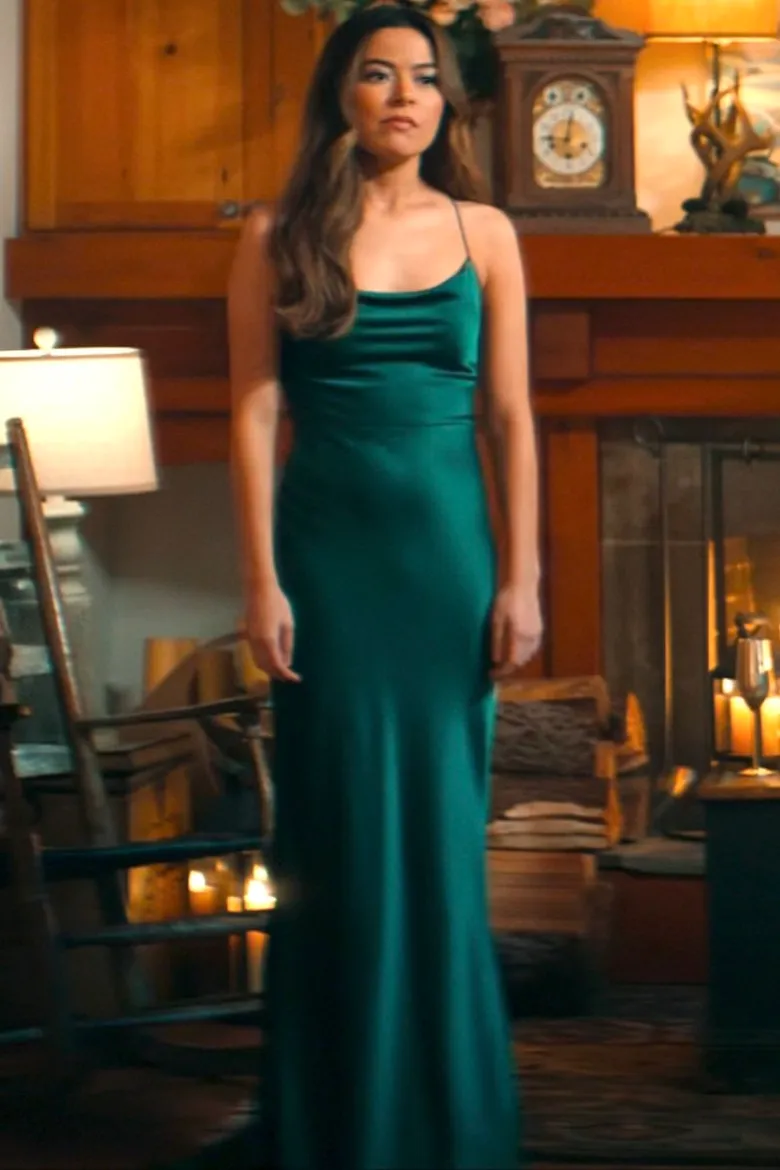 The Wrong Paris Miranda Cosgrove Green Stain Neck Gown